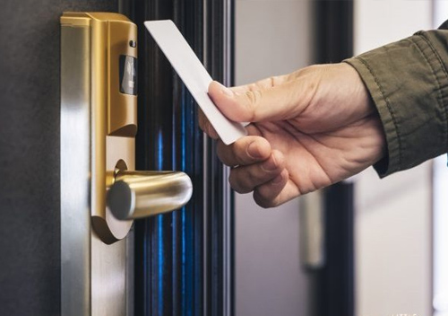 Commercial Locksmith in